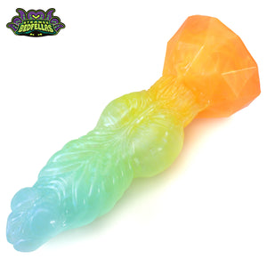 Medium Fornax 4.0 -- Near Clear 31* silicone -- F-3175
