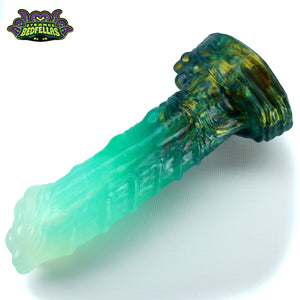 Medium Horiss -- Near Clear 31* silicone -- H-268