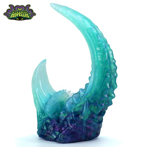 Small Nellen -- Near Clear 31* silicone -- N-165
