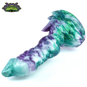 Small Qarl -- Near Clear 31* silicone -- Q-1033