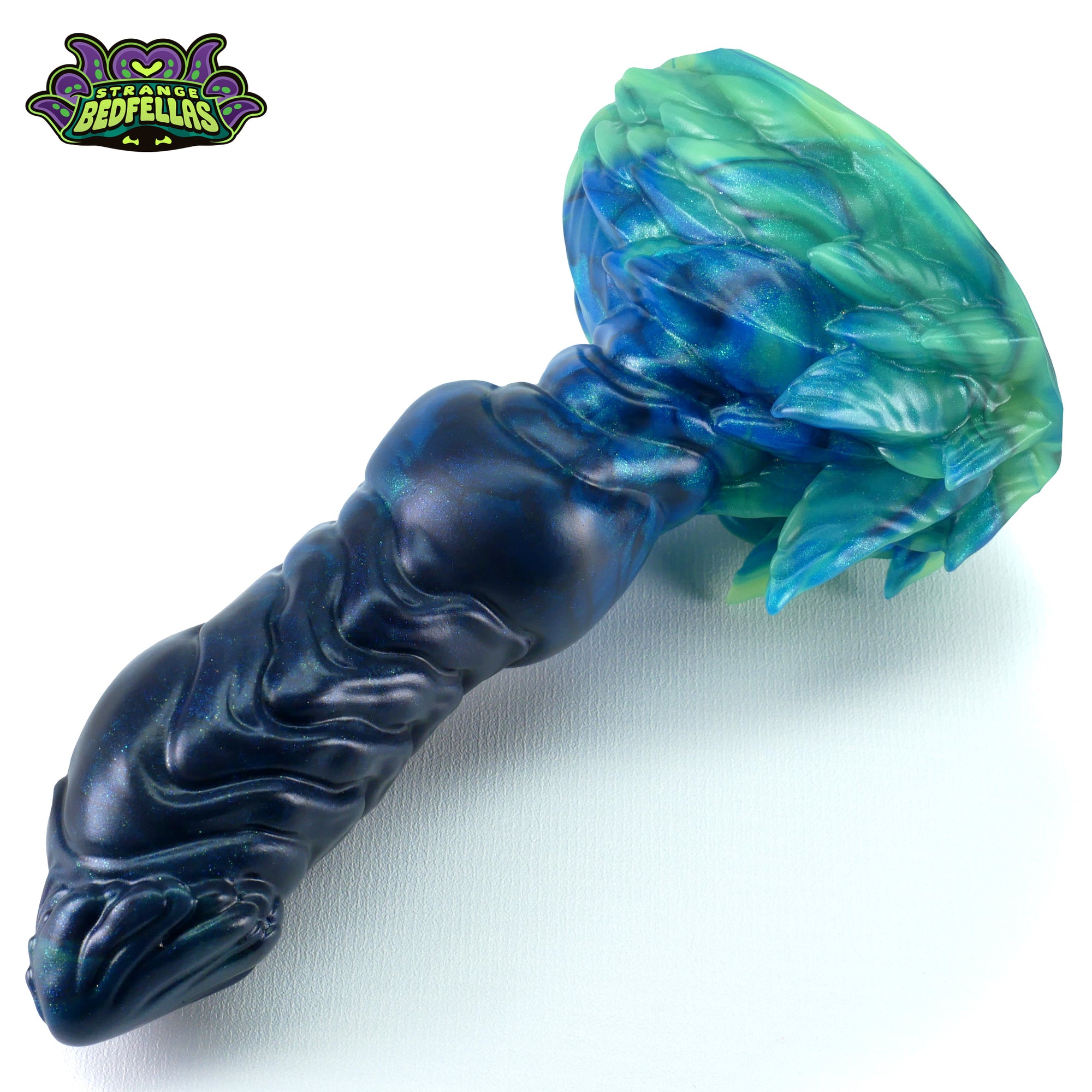 Small Qarl MISHAP -- Medium silicone -- Q-1065