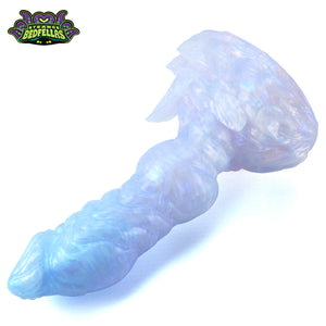 Medium Qarl -- Near Clear 31* silicone -- Q-1079