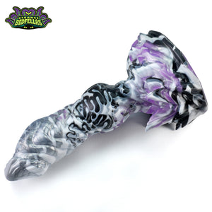 Small Qarl MISHAP -- Medium silicone -- Q-1261