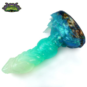 Small Qarl -- Near Clear 31* silicone -- Q-1281