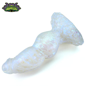 Small Tyv -- Near Clear 31* silicone -- T-5395