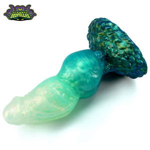 Small Tyv -- Near Clear 31* silicone -- T-5557