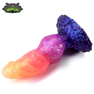 Small Tyv -- Near Clear 31* silicone -- T-5558