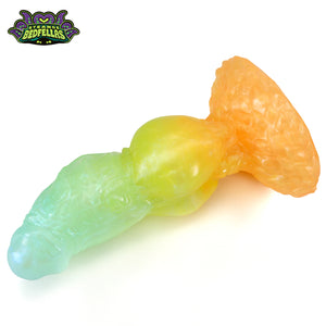 Small Tyv -- Near Clear 31* silicone -- T-5698