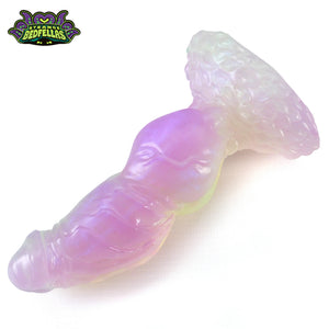 Small Tyv -- Near Clear 31* silicone -- T-5749