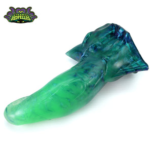 Medium Uthur's Tongue -- Near Clear 31* silicone -- UT-104
