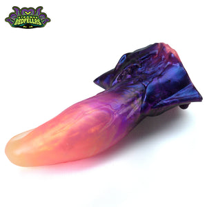 Medium Uthur's Tongue -- Near Clear 31* silicone -- UT-55
