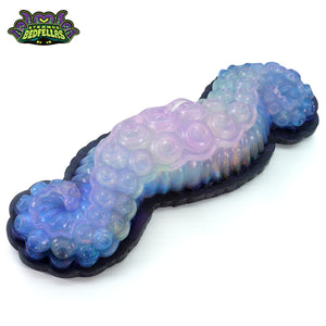 Small Xymon -- Near Clear 31* silicone -- X-594