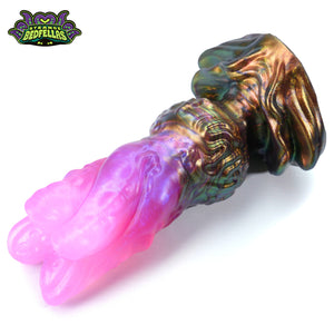 Medium Xymon's Knot -- Near Clear 31* silicone -- XK-134