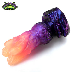 Medium Xymon's Knot -- Near Clear 31* silicone -- XK-137