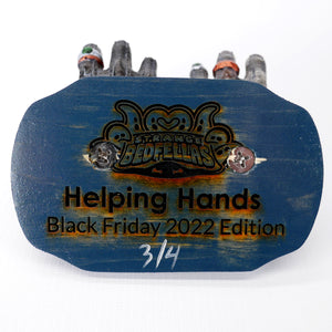 Small Helping Hands - Black Friday 2022 Edition - 3 of 4
